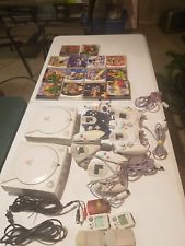 Sega Dreamcast Auction - Sega Dreamcast lot