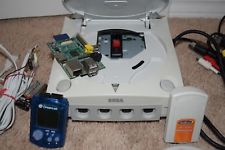 Sega Dreamcast Auction - Sega Dreamcast White Console with USB-GDROM + DreamPi
