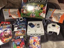 Sega Dreamcast Auction - Sega Dreamcast Bundle includes Console, Accessories and 14 games