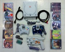 Sega Dreamcast Auction - Sega Dreamcast Bundle