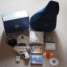 Sega Dreamcast Auction - Sega Dreamcast Console Bundle Collectors Edition Bag