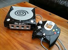 Sega Dreamcast Auction - Custom Sprayed Sega Dreamcast Console PAL