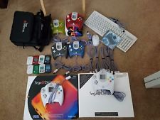 Sega Dreamcast Auction - Sega Dreamcast Bundle