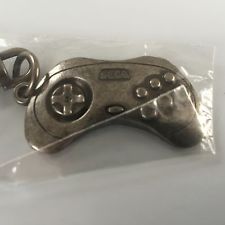 Sega Saturn Auction - Official Sega Saturn MD Controller Metal Keychain / Keyring