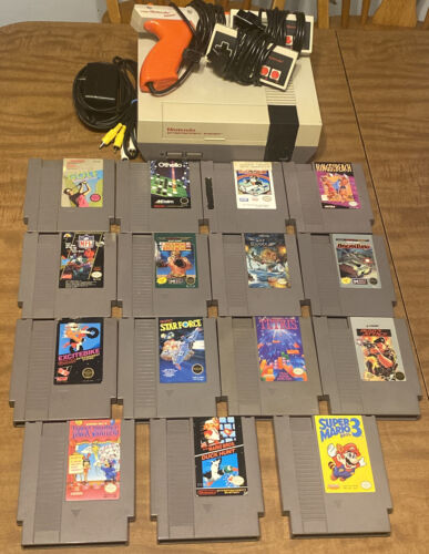 Retrodeals - Original NES Nintendo System Console Bundle 15 Games 2 Controllers Zapper Wires