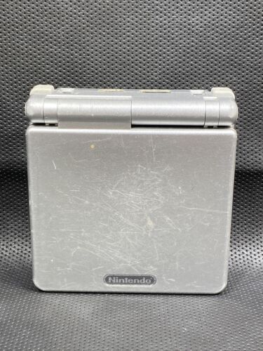 Retrodeals - Nintendo Silver Gameboy Advance SP AGS-001 GBA Console - PARTS OR REPAIR