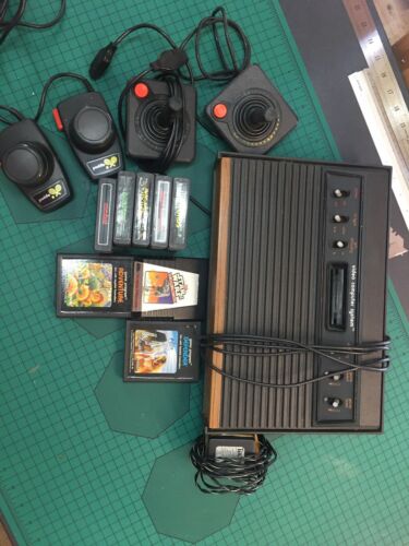 Retrodeals - Atari 2600 Console With 8 Games