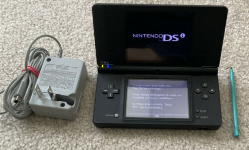 Retrodeals - Nintendo DS Handheld System Console /Charger/Stylus Pen