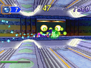 Sega Saturn Game - Nights Into Dreams... (Tokubetsu Genteiban Sega Multi Controller Set) (Japan) [GS-9095] - ナイツ　（特別限定版　セガマルチコントローラー　セット） - Screenshot #9