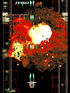 Sega Saturn Game - Strikers 1945 II (Japan) [T-20402G] - ストライカーズ１９４５Ⅱ - Screenshot #19