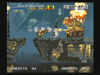 Sega Saturn Game - Metal Slug (Kakuchou Ram Doukon Okaidoku Set!!) (Japan) [T-3114G] - メタルスラッグ　（拡張ラム同梱「お買得セット」！！） - Screenshot #7