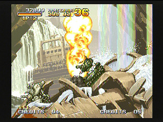 Sega Saturn Game - Metal Slug (Kakuchou Ram Doukon Okaidoku Set!!) (Japan) [T-3114G] - メタルスラッグ　（拡張ラム同梱「お買得セット」！！） - Screenshot #14
